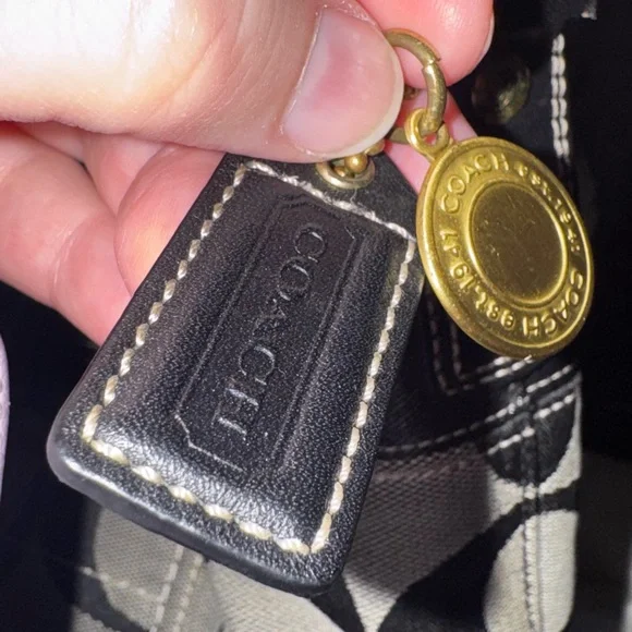 Coach signature canvas Hobo shoulder bag Black and Gray Patterned 2007 EUC - Picture 6 of 14